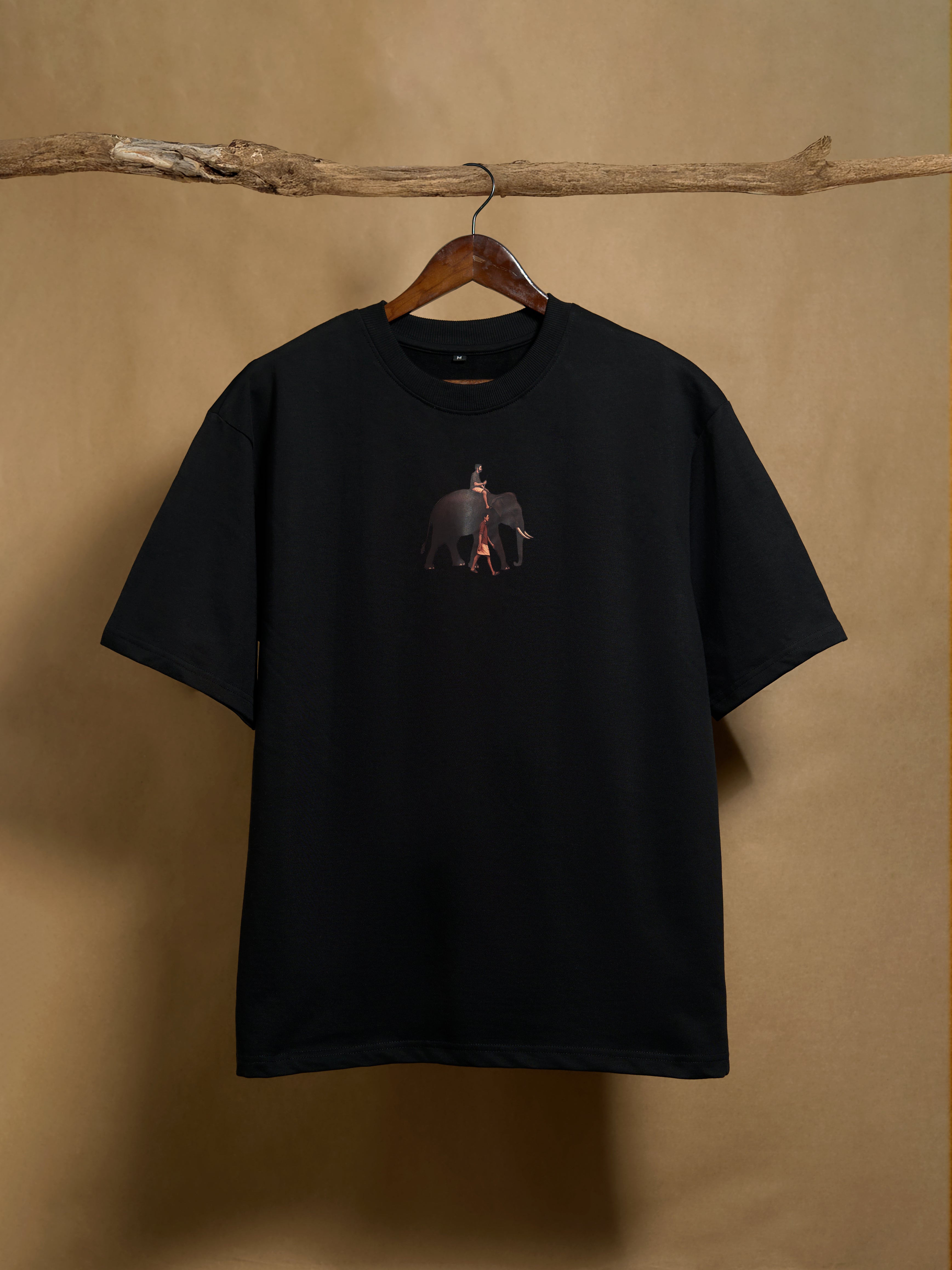 Aana Black Oversized T-shirt